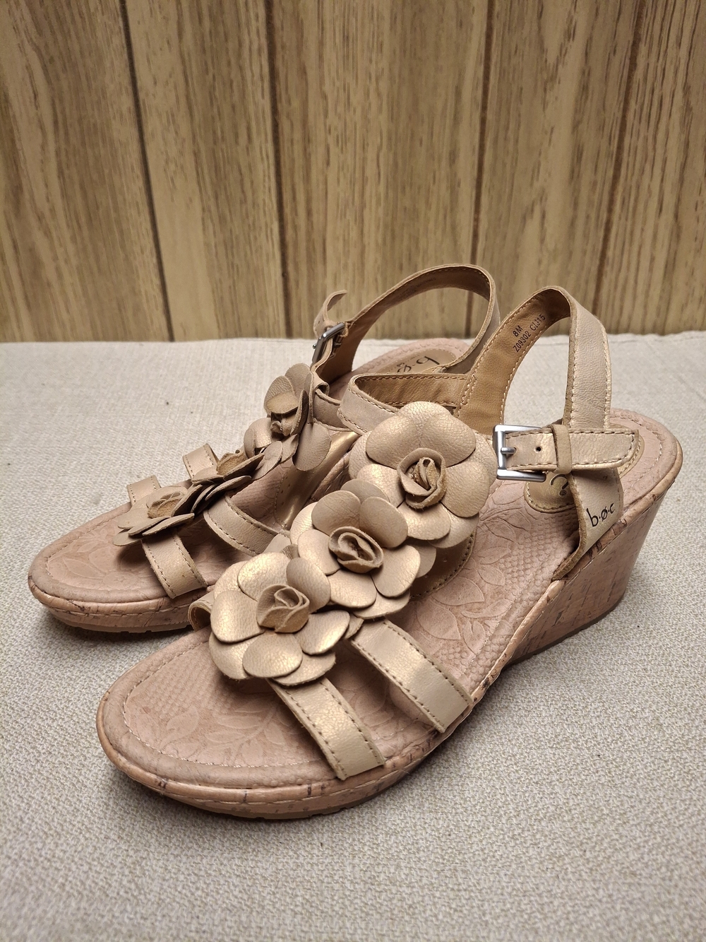 b.o.c Born concept Women's Platform Wedge Sandals - Size 8M